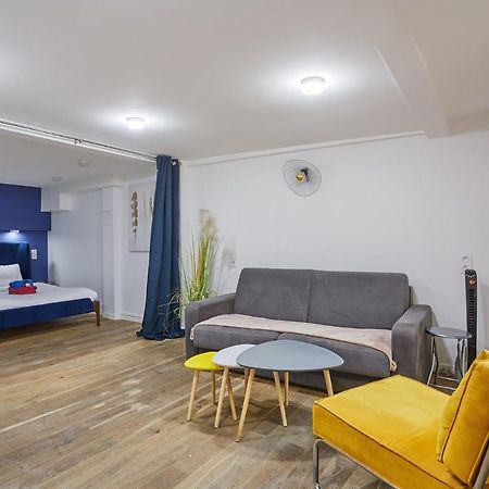Rent A Room - 2P Passage Du Caire パリ エクステリア 写真
