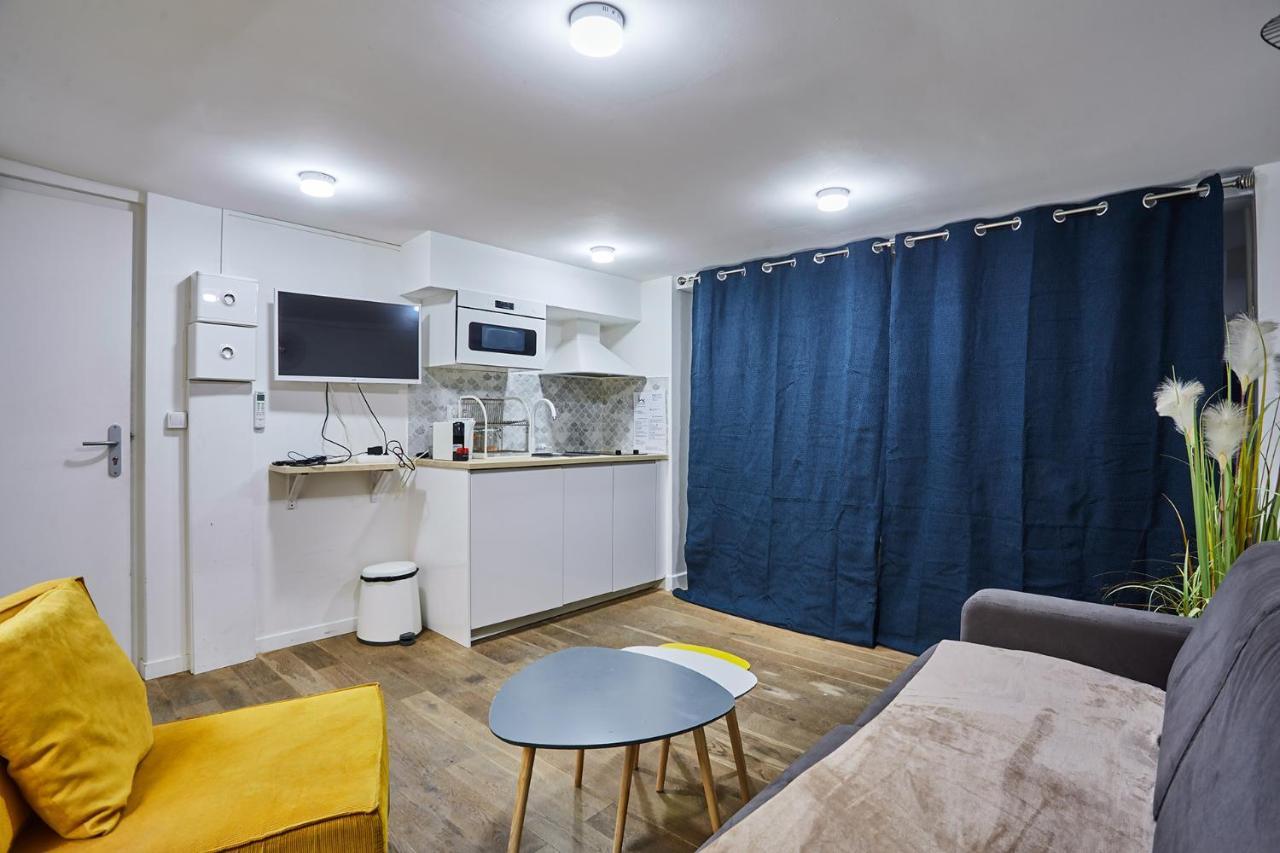 Rent A Room - 2P Passage Du Caire パリ エクステリア 写真